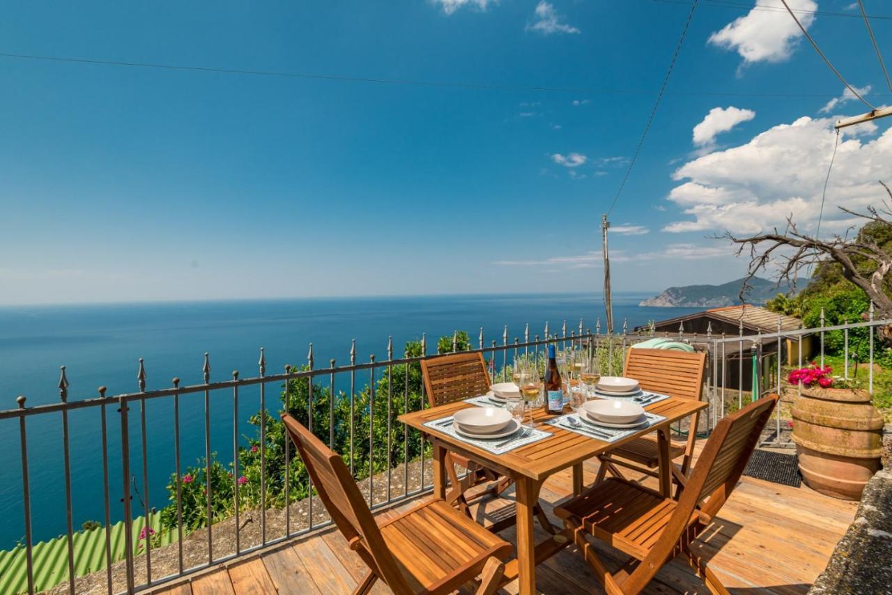 Orizzonte Damare Apartment Volastra Exterior photo